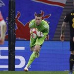 Лига чемпионов: “сухой” матч украинца и ожидаемая победа действующего обладателя трофея