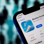 Альтернатива Twitter. Соцсеть Bluesky стала доступна всем