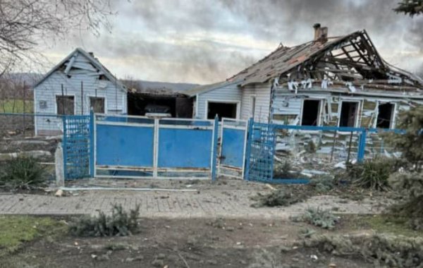 Россияне атаковали из "Ураганов" село в Донецкой области: один человек погиб, ранены 4 подростка