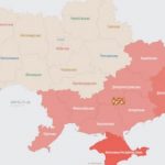 Россияне запустили ударные БпЛА и ракеты, были слышны взрывы в Одессе