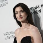 41-летняя Энн Хэтэуэй  впервые призналась, что потеряла ребенка