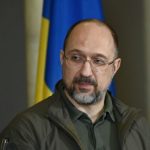 Шмигаль о возвращении украинцев из-за границы: об админмерах речь не идет