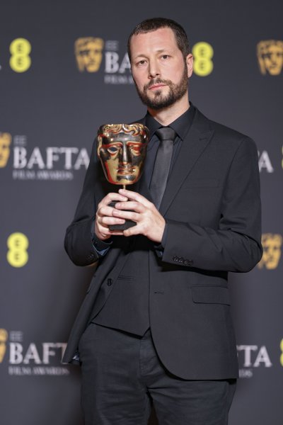
"Оскар 2024": известный продюсер назвал шансы "20 дней в Мариуполе" получить премию
