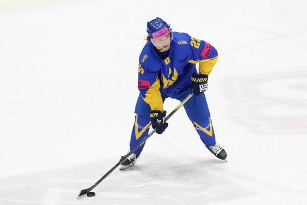 FAVBET и сборная Украины по хоккею: Первые достижения партнерства Новости компаний 