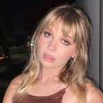 22-летняя дочь Веры Брежневой попозировала в нижнем белье и похвасталась стройной фигурой