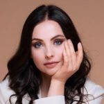 Актриса Валерия Ходос рассказала о постоянной борьбе с лишним весом: “Неприятно и дискомфортно”