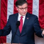 Спикер Джонсон подтвердил обсуждение помощи Украине от США в виде ссуды