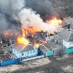 Россияне обстреляли оздоровительный лагерь на Харьковщине, загорелся пожар