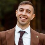 Звезда “Лиги смеха” Иван Люленов рассказал о реакции его родителей из Молдовы на возлюбленную-украинку