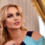 Камалия показала свою маму и публично обратилась к ней