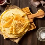 Готовить или покупать? Сколько будут стоить блины на Масленицу и дешевле ли дома