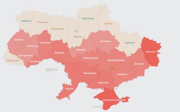 Российские беспилотники атакуют Украину: в большинстве областей воздушная тревога