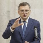 Стратегия оказывать помощь Украине по капле не работает.