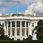 Белый дом призвал Конгресс принять помощь Украине, «чтобы Путин не погрузил ее в темноту»