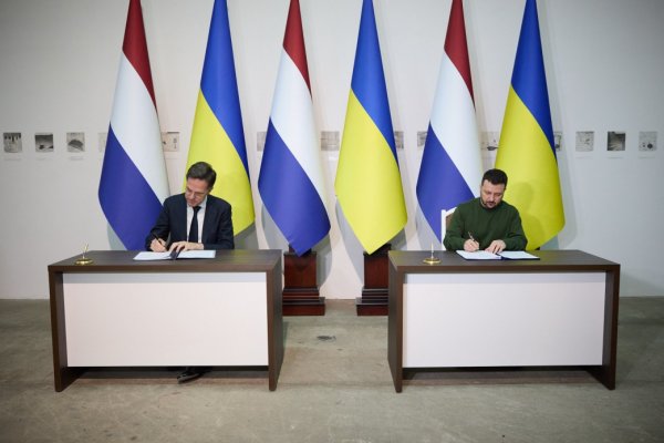 Зеленский и Рютте подписали безопасное соглашение между Украиной и Нидерландами