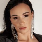 Анастасия Приходько восхитила архивными кадрами с новорожденной дочерью и поздравила ее с 14-летием