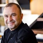 Виктор Павлик впервые за долгое время показал своего 40-летнего сына и поздравил его с важным праздником