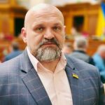 49-летний Василий Вирастюк, изменивший своей жене с младшей возлюбленной, стал отцом в четвертый раз