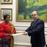 В МИДе приняли копии верительных грамот от послов Ганы и Уганды