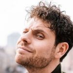 Известный украинский актер честно рассказал о собственном бизнесе во время войны: “Почти не зарабатываем”