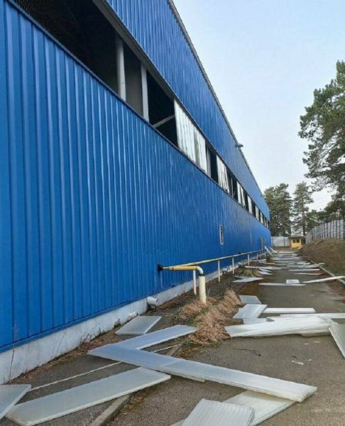 В результате атаки россиян пострадала база футбольного клуба "Днепр" 