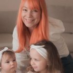 Светлана Тарабарова показала свою младшую дочь и нежно поздравила ее в первый день рождения