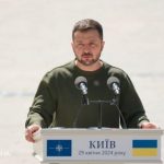 Зеленский обсудил со Столтенбергом фонд на 100 млрд евро для Украины