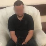 Конвоиру, который помог мошеннику бежать из-под стражи, объявили о подозрении