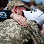 В Одессе люди в военной форме затягивали мужчину в авто. В ОК “Юг” отреагировали