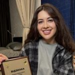 Рамина Эсхакзай получила особую награду от “Азова”