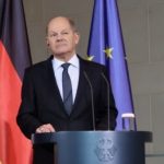 Шольц в Пасху заверил в продолжении поддержки Украины