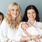 День матери: Lama, Ребрик, Камалия, Потап и другие звезды показали редкие фото с самыми родными