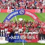 ПСВ выиграл чемпионат Нидерландов по футболу