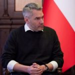 Канцлер Австрии: В войне РФ против Украины нельзя допустить подмены преступника на жертву