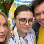 Ольга Сумская восхитила фото с мужем и их 22-летней дочерью-красавицей