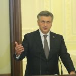 Премьер Хорватии примет участие в Саммите мира