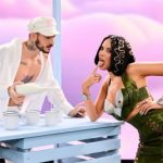 Настя Каменских высказалась об отношениях с молодым певцом, с которым мыло флиртовала в новом клипе