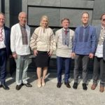 Послы стран G7 в Украине сделали общую фотографию в вышиванках