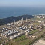 Shell Plc и BP Plc продали крупнейший нефтеперерабатывающий завод в ЮАР за 5 центов