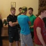 “Нацкорпус” ворвался во львовскую мэрию “помочь стоматологам”