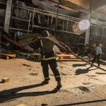 Появилось видео изнутри “Эпицентра” в Харькове в момент удара