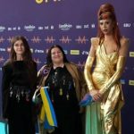 С ключами под сердцем и куличом: alyona alyona и Jerry Heil появились на открытии “Евровидения-2024”