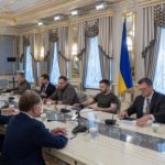 Четыре саммита и оборонная поддержка: Зеленский встретился в Киеве с Кемероном