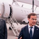 Украина получит два самолета РЛС в рамках пакета помощи от Швеции