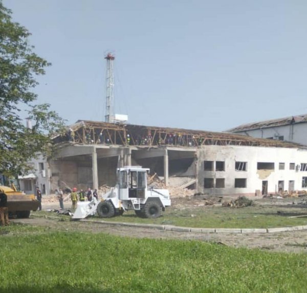 Удар по университету в Ивано-Франковске: повреждены 14 зданий и 815 окон