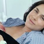 Известная украинская ведущая восхитила фото, как кормит грудью новорожденного сына