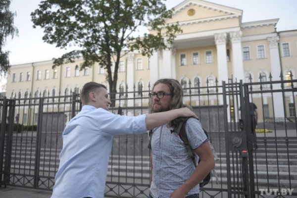В Беларуси отпустили из-под стражи нескольких журналистов, задержанных по делу "БелТА"