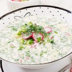 Во сколько украинцам обойдется окрошка и выгодно ли готовить блюдо дома