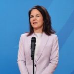 Бербок: Поддержка Украины через Европейский фонд мира – лучшая защита для ЕС