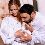 Жена Козловского восхитила, как их сын впервые посетил занятия по плаванию: “Волновалась”